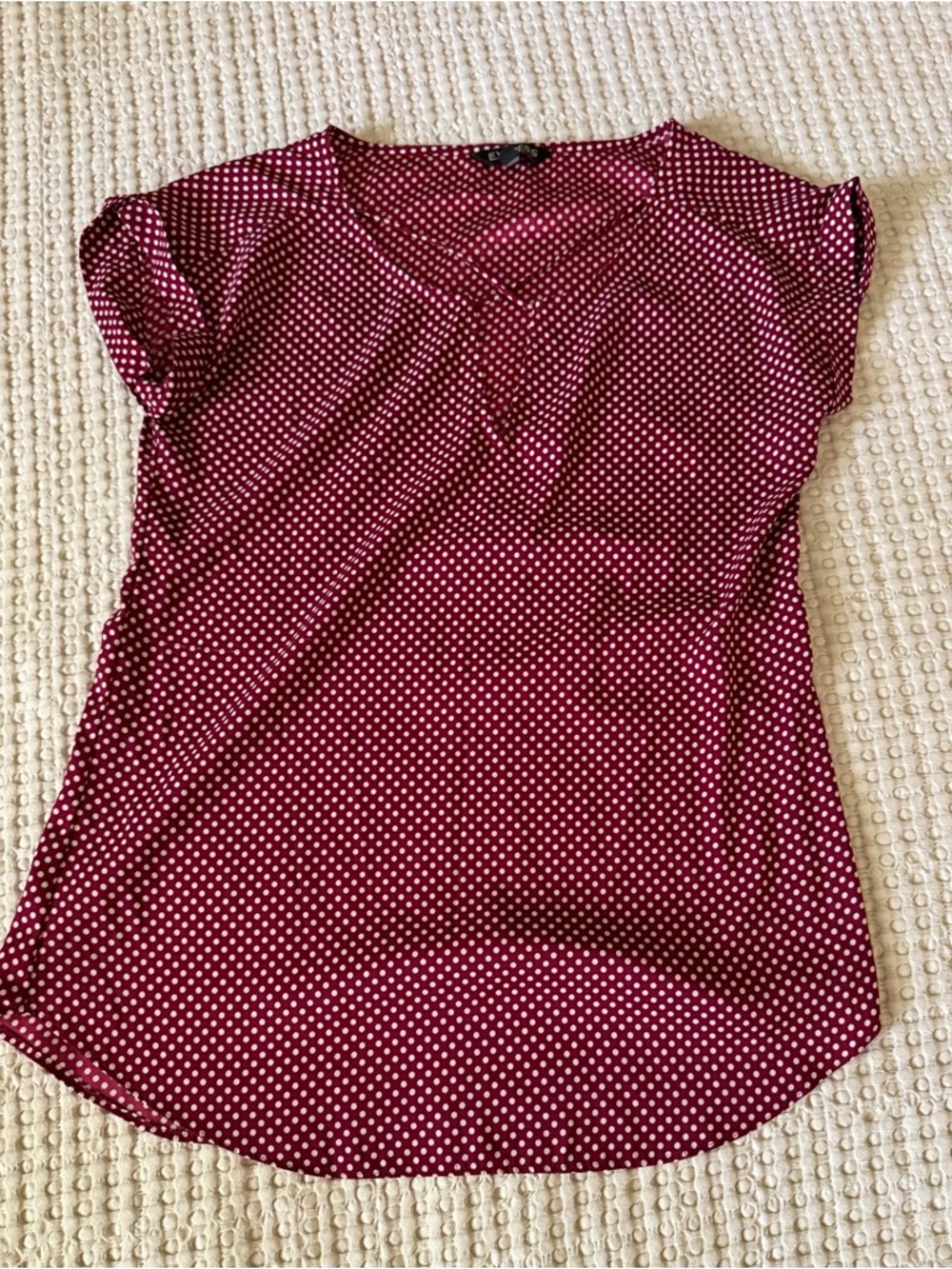 Express Burgundy Polka Dot V-Neck Cap Sleeve Blouse
